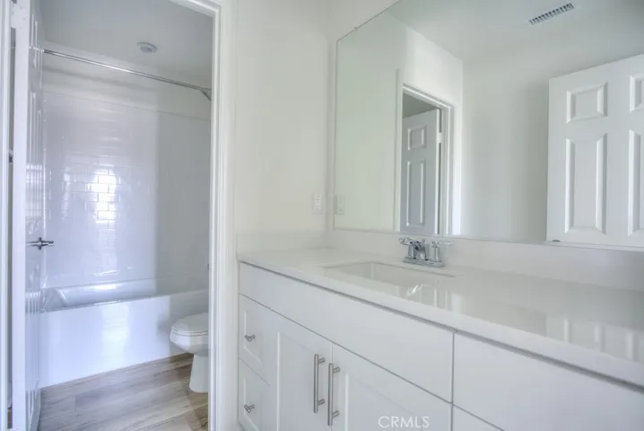 202 Bonita Lane, Rialto, California 92376