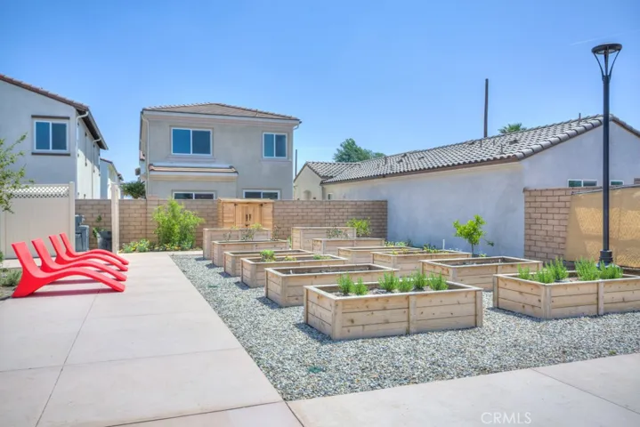 202 Bonita Lane, Rialto, California 92376