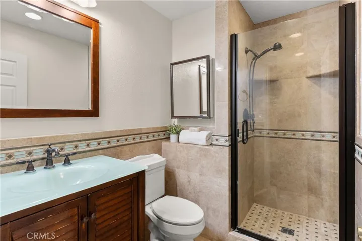 Downstairs suit Bathroom/walk-in shower.