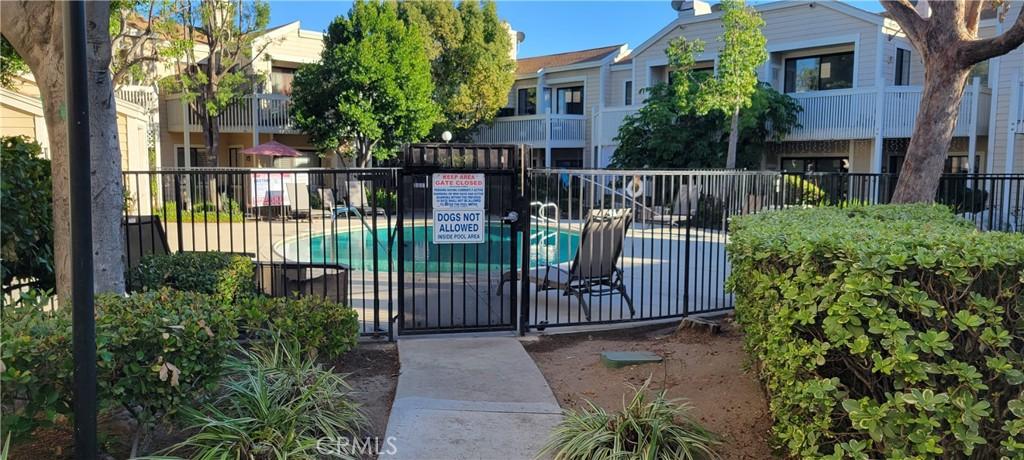 4900 N Grand Avenue Unit 306, Covina, California 91724