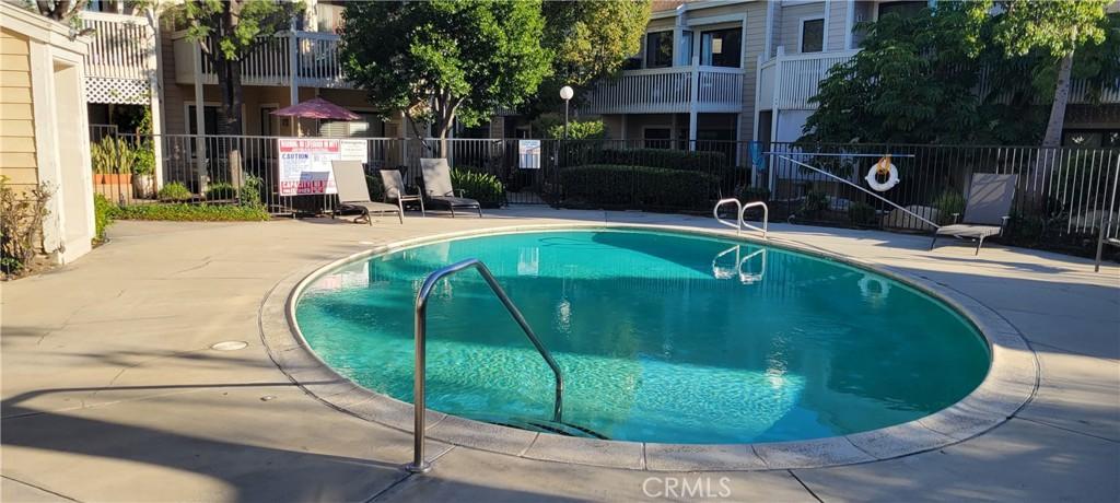 4900 N Grand Avenue Unit 306, Covina, California 91724