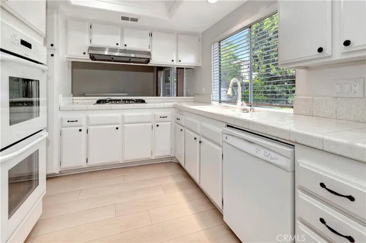 6115 E Calle Pantano, Anaheim, California 92807