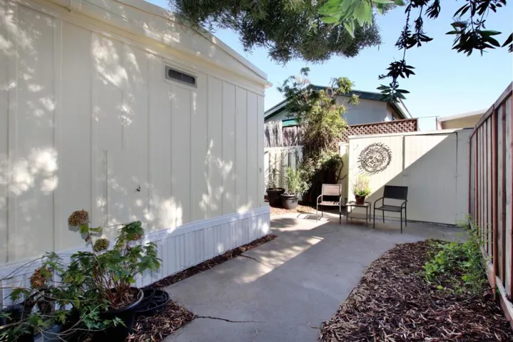 1555 Merrill Street, Santa Cruz, California 95062