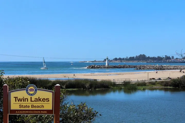 1555 Merrill Street, Santa Cruz, California 95062