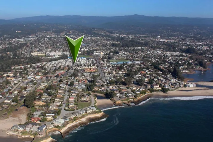 1555 Merrill Street, Santa Cruz, California 95062