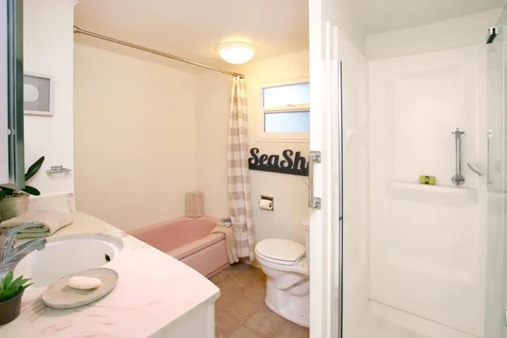 1555 Merrill Street, Santa Cruz, California 95062