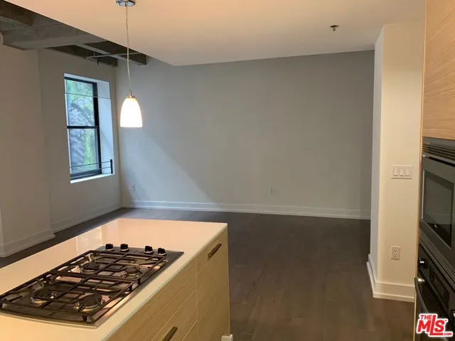 727 W 7th Street Unit 1022, Los Angeles, California 90017