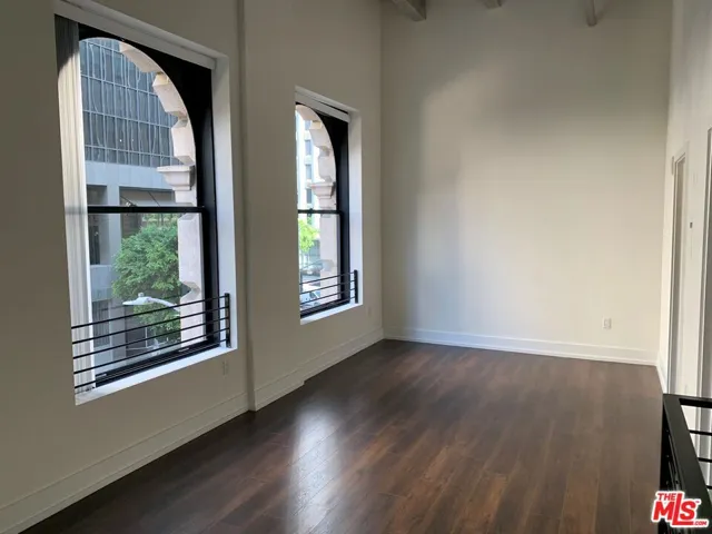 727 W 7th Street Unit 303, Los Angeles, California 90017