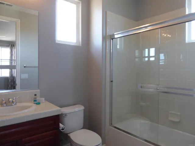 1701 Playa Vista, San Marcos, California 92078