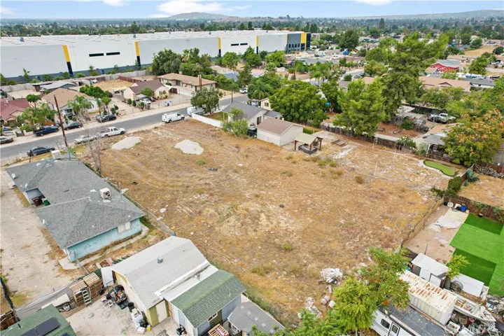 7819 Mckinley Avenue, San Bernardino, California 92410