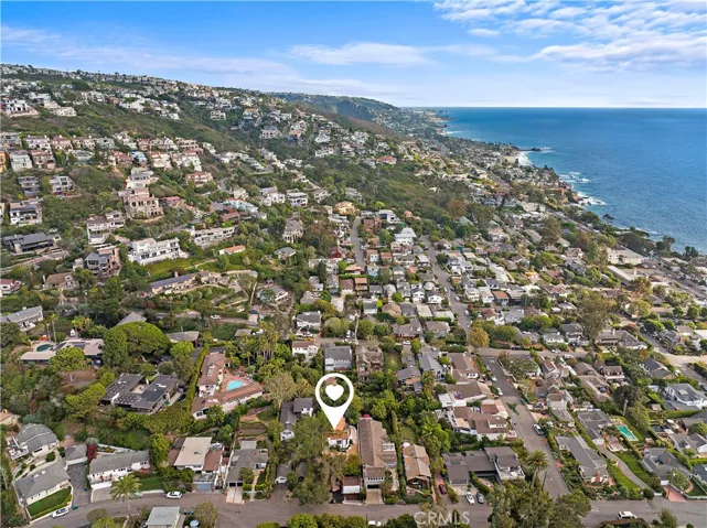 477 Center Street, Laguna Beach, California 92651