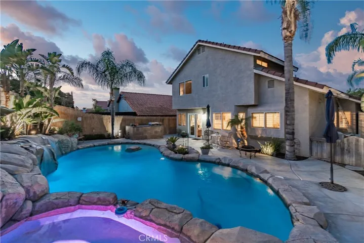 3148 Huckleberry Drive, Corona, California 92882
