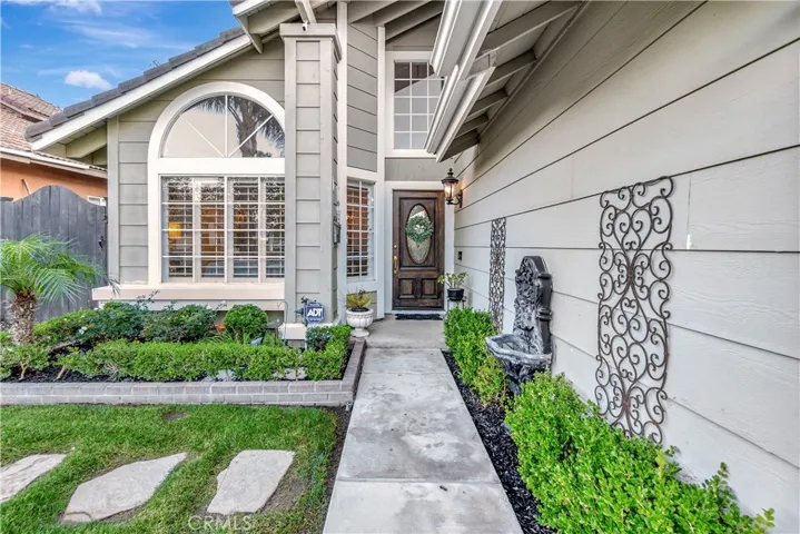 3148 Huckleberry Drive, Corona, California 92882