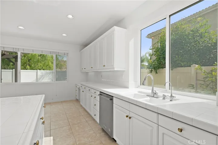29150 Sherman Place, Canyon Country, California 91387