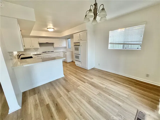 285 Dolphin Way, Laguna Beach, California 92651