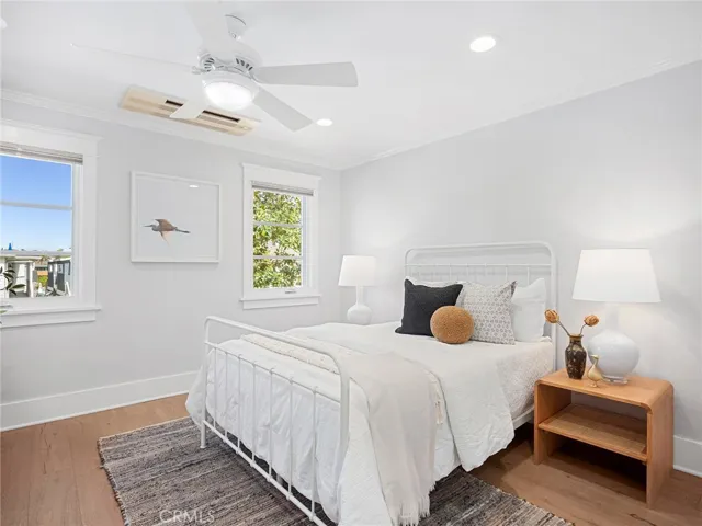 1577 Miramar Drive, Newport Beach, California 92661