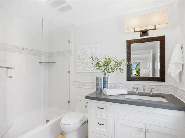 1577 Miramar Drive, Newport Beach, California 92661