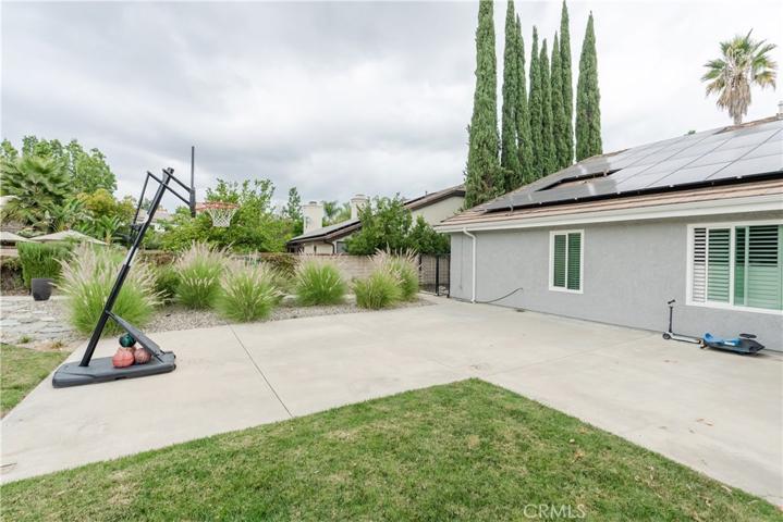 5631 Hurford Court, Agoura Hills, California 91301