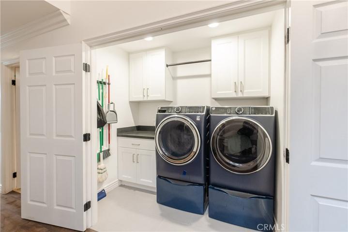 5631 Hurford Court, Agoura Hills, California 91301