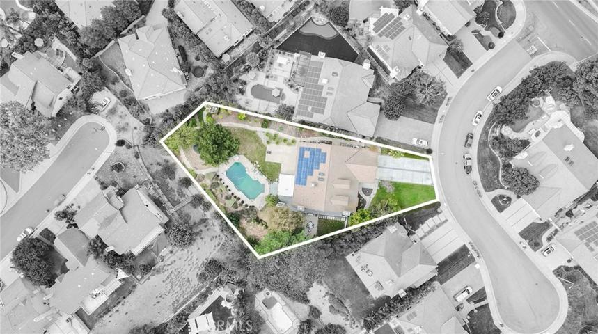 5631 Hurford Court, Agoura Hills, California 91301