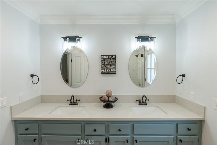 5631 Hurford Court, Agoura Hills, California 91301