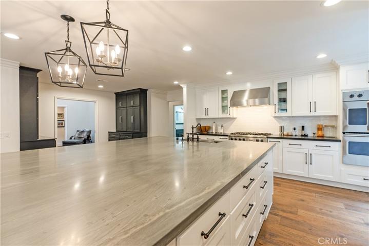5631 Hurford Court, Agoura Hills, California 91301