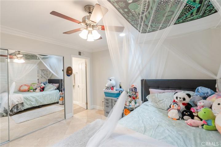 5631 Hurford Court, Agoura Hills, California 91301