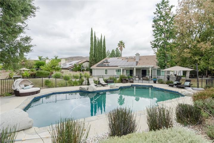 5631 Hurford Court, Agoura Hills, California 91301