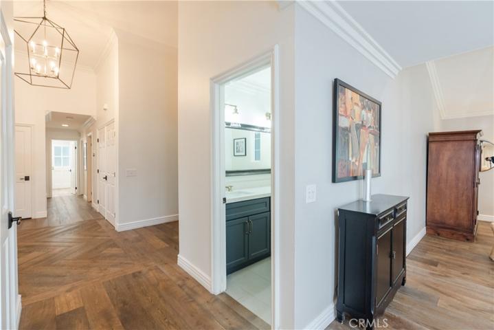 5631 Hurford Court, Agoura Hills, California 91301
