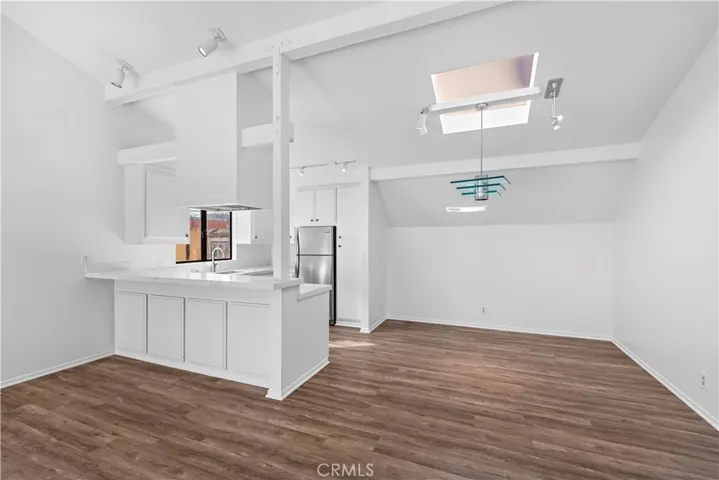 342 Poplar Street, Laguna Beach, California 92651