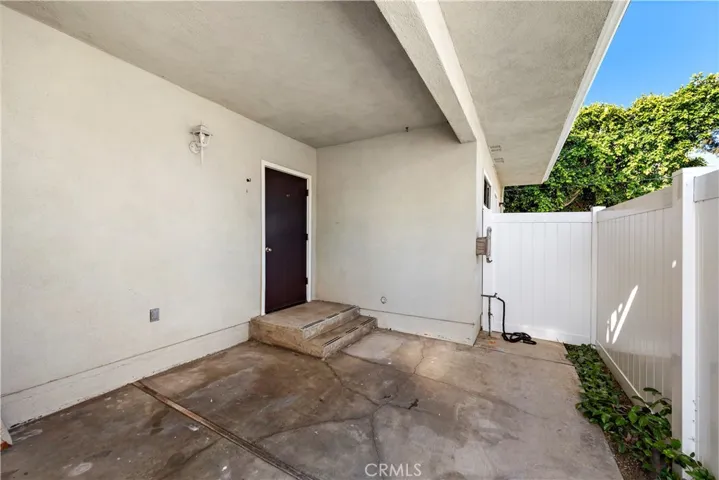 342 Poplar Street, Laguna Beach, California 92651