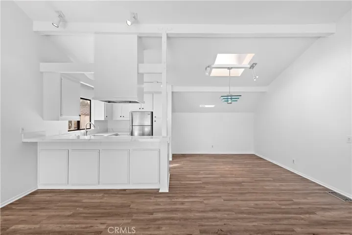 342 Poplar Street, Laguna Beach, California 92651