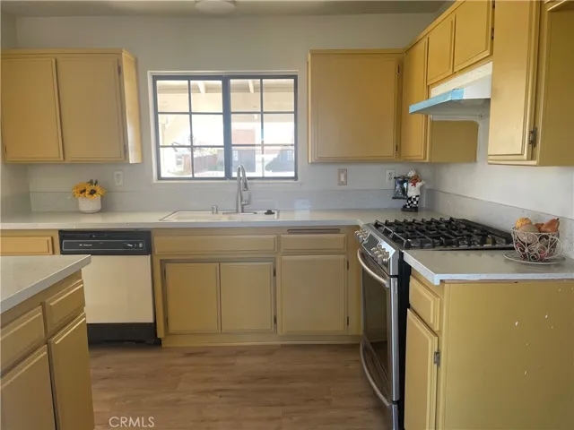 14464 La Habra Road, Victorville, California 92392