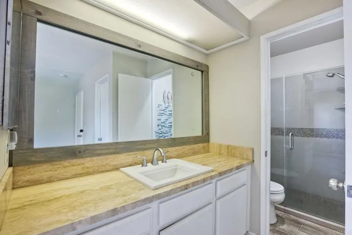 7347 Alicante B, Carlsbad, California 92009