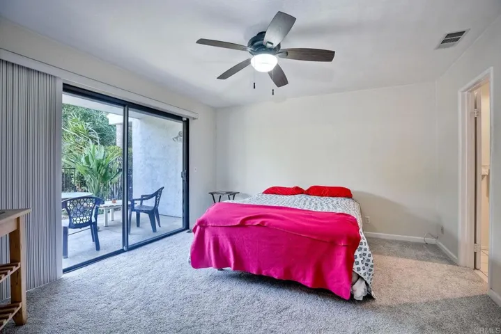 7347 Alicante B, Carlsbad, California 92009