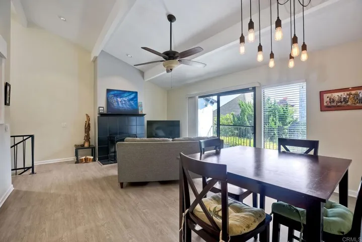 7347 Alicante B, Carlsbad, California 92009
