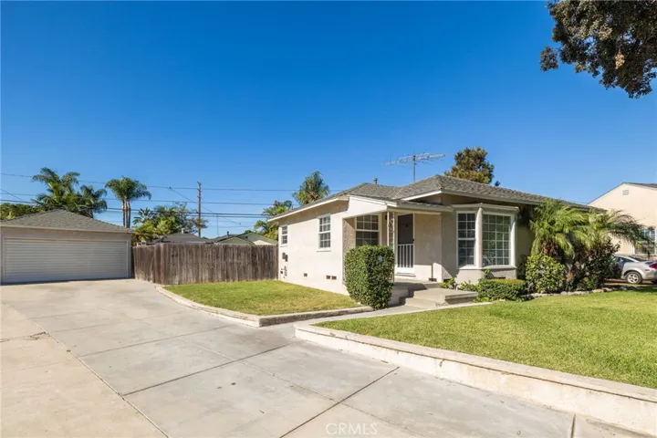 5003 Fanwood Avenue, Lakewood, California 90713