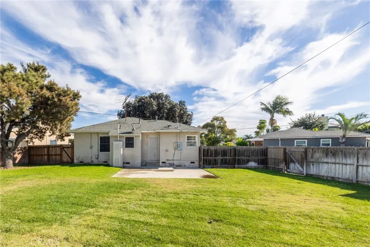 5003 Fanwood Avenue, Lakewood, California 90713