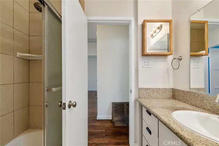 5003 Fanwood Avenue, Lakewood, California 90713