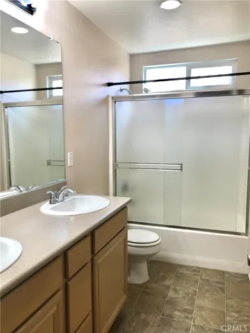 15937 Turtle Bay Place, Fontana, California 92336