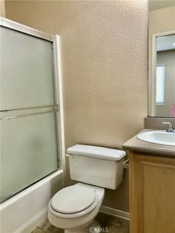15937 Turtle Bay Place, Fontana, California 92336