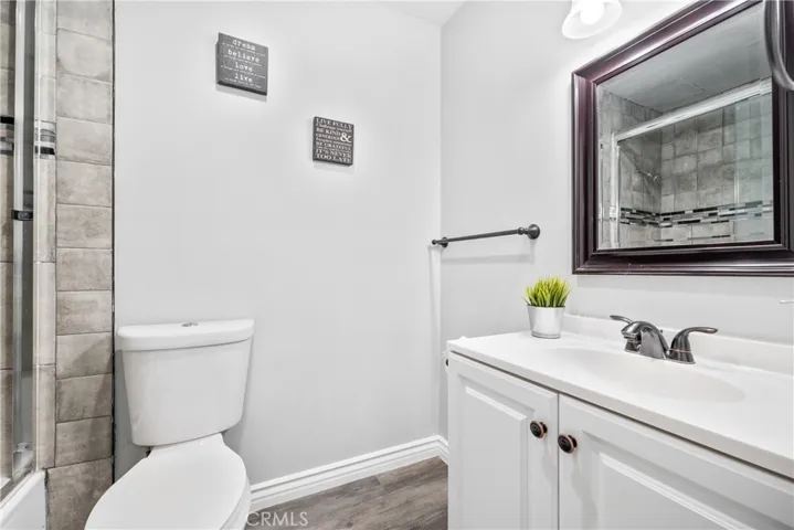 18620 Hatteras Street 135, Tarzana, California 91356