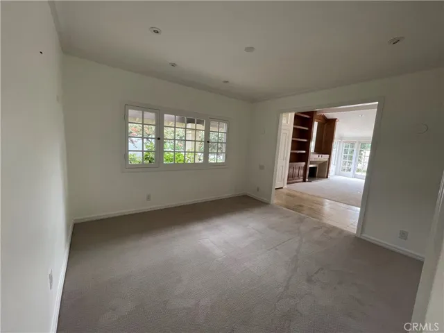 6 Shoal Drive, Corona Del Mar, California 92625