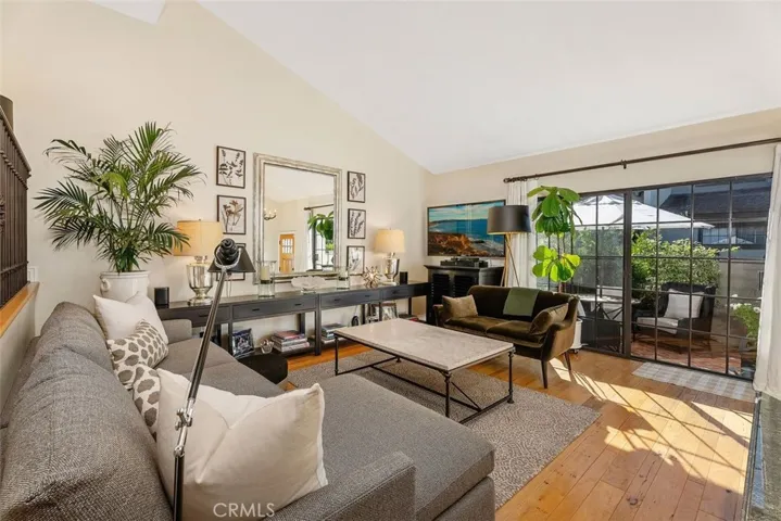 4 Stardust, Irvine, California 92603