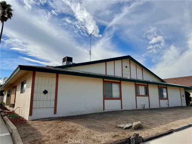1317 N Pennsylvania Avenue, Colton, California 92324