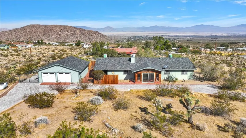 32320 Sapphire Road, Lucerne Valley, California 92356