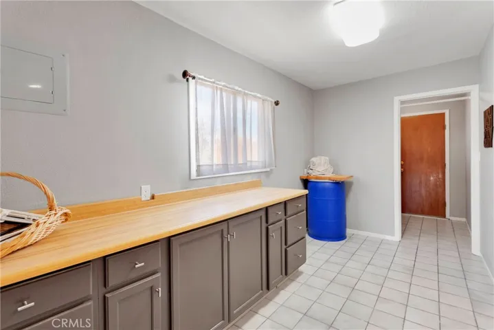 32320 Sapphire Road, Lucerne Valley, California 92356