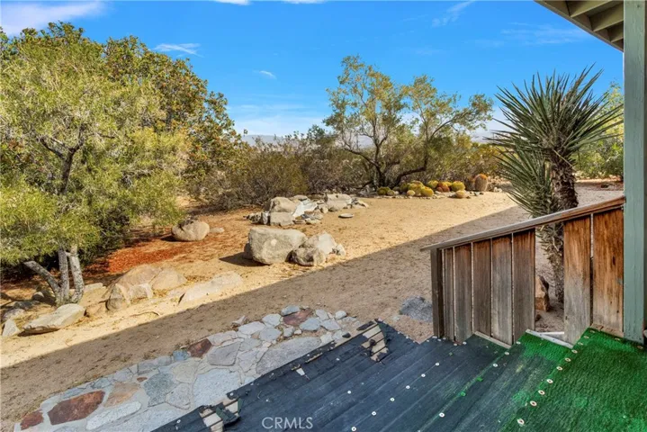 32320 Sapphire Road, Lucerne Valley, California 92356