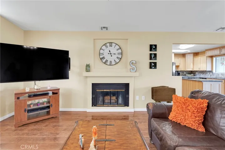 32320 Sapphire Road, Lucerne Valley, California 92356