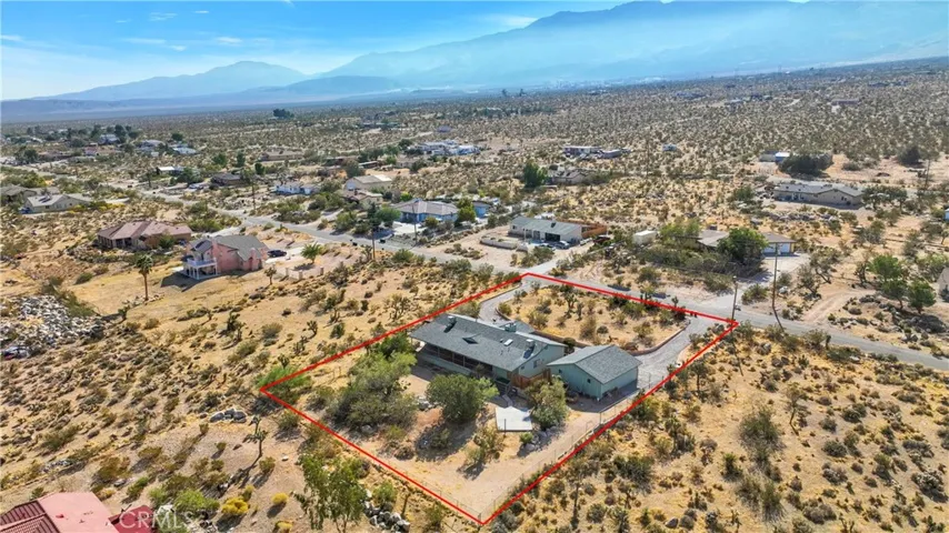 32320 Sapphire Road, Lucerne Valley, California 92356
